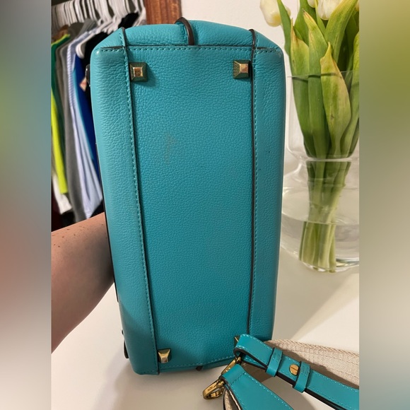 Limited edition style and color MCM bag - Picture 8 of 10